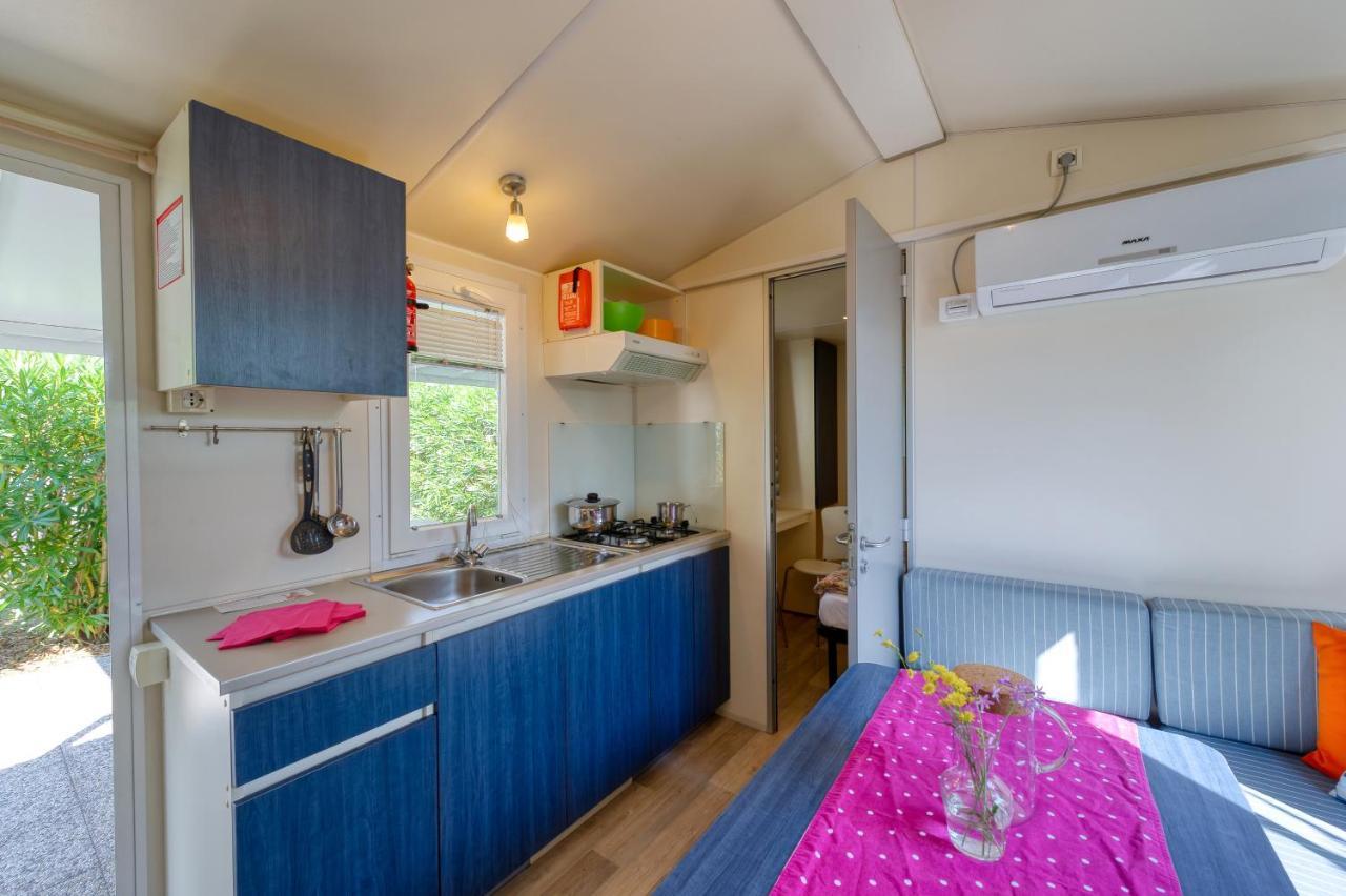 San Benedetto Camping Relais Peschiera del Garda Buitenkant foto