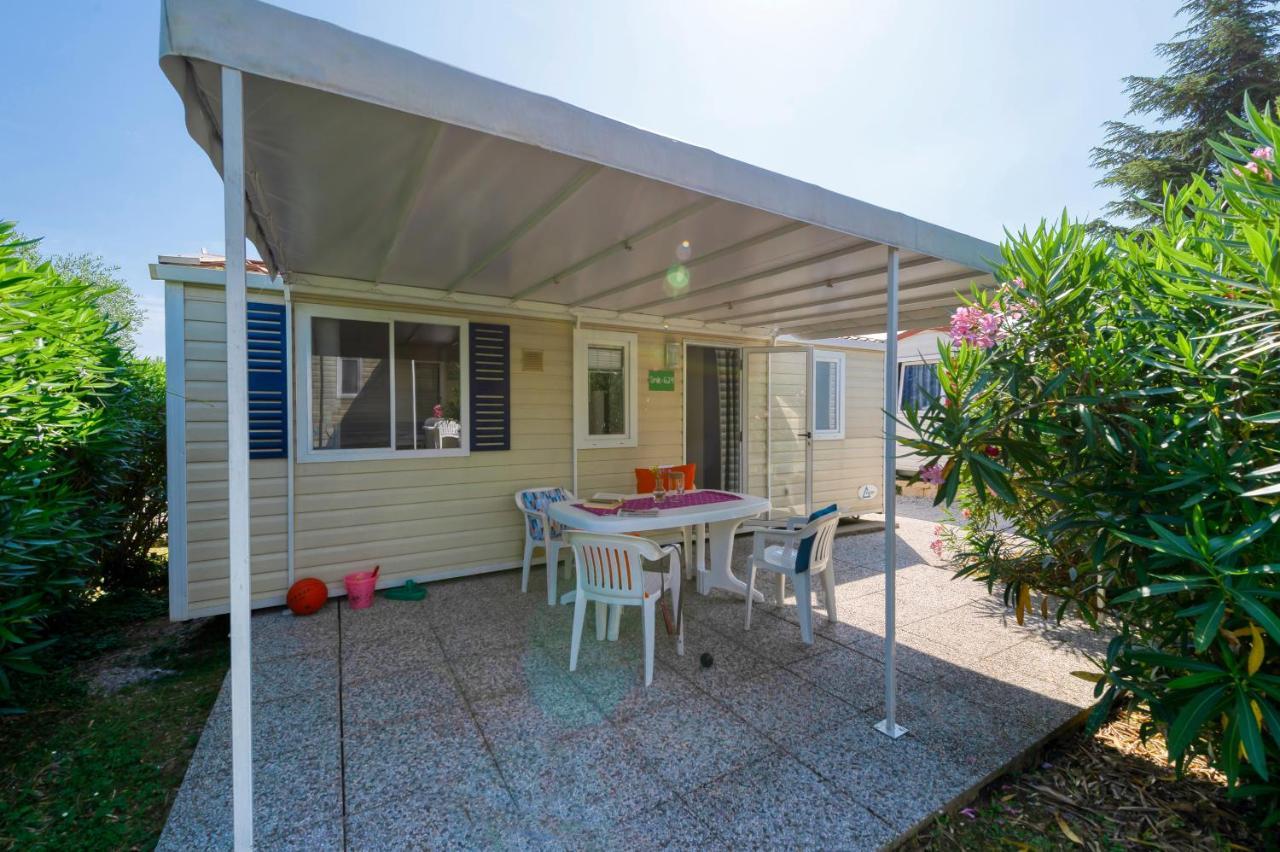 San Benedetto Camping Relais Peschiera del Garda Buitenkant foto
