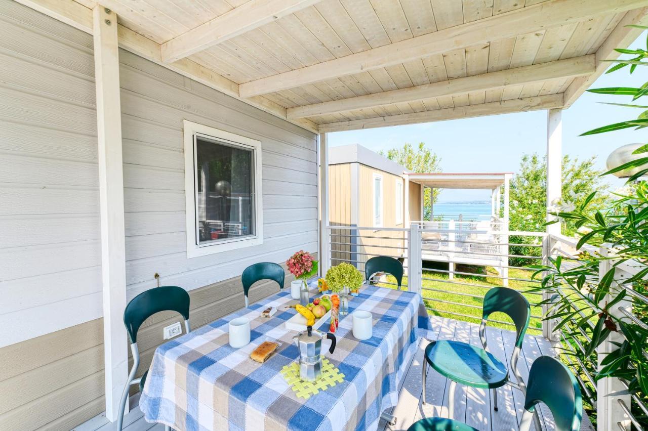 San Benedetto Camping Relais Peschiera del Garda Buitenkant foto
