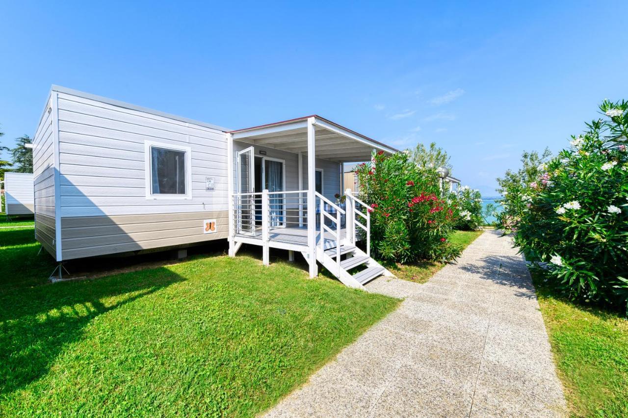 San Benedetto Camping Relais Peschiera del Garda Buitenkant foto