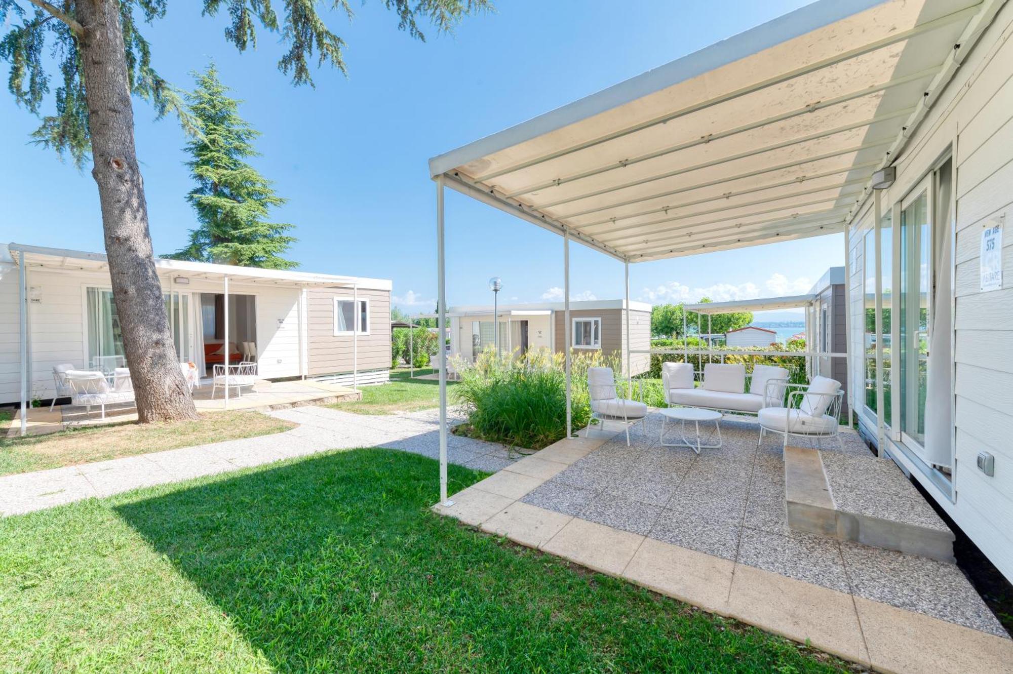 San Benedetto Camping Relais Peschiera del Garda Buitenkant foto